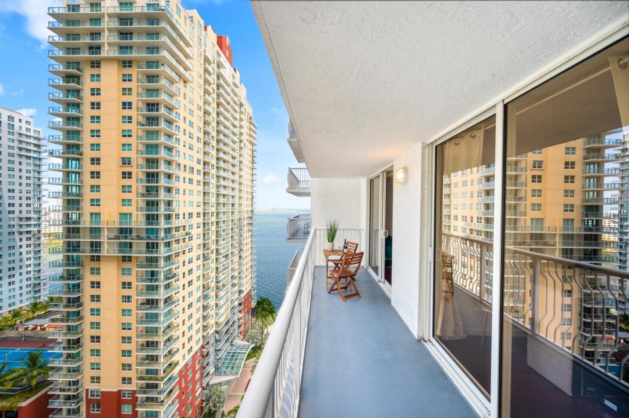 Amazing Condo With Free Parking In Brickell Μαϊάμι Εξωτερικό φωτογραφία