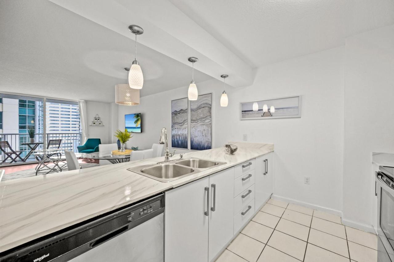 Amazing Condo With Free Parking In Brickell Μαϊάμι Εξωτερικό φωτογραφία